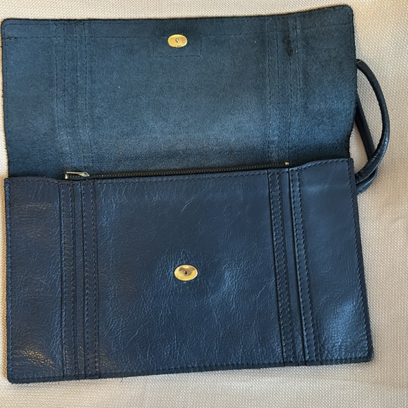 Vintage Navy Leather Large Clutch w/Wrist Strap - Picture 2 of 9